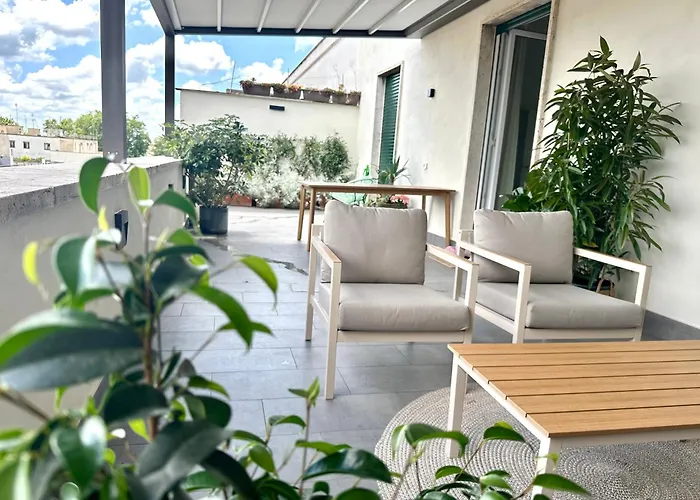 Beautiful Penthouse דירה *